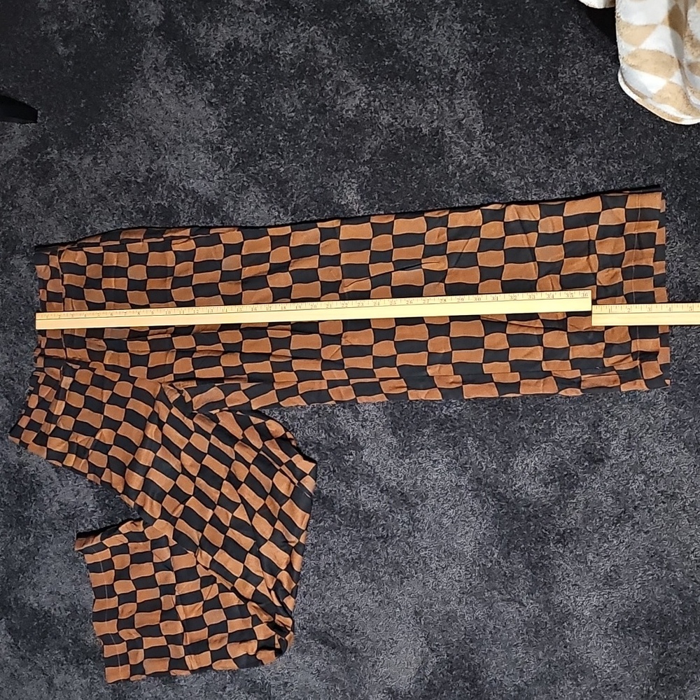 Old Navy Womens Checkered Black and Brown Playa Wide Leg Pants - Picture 3 of 4